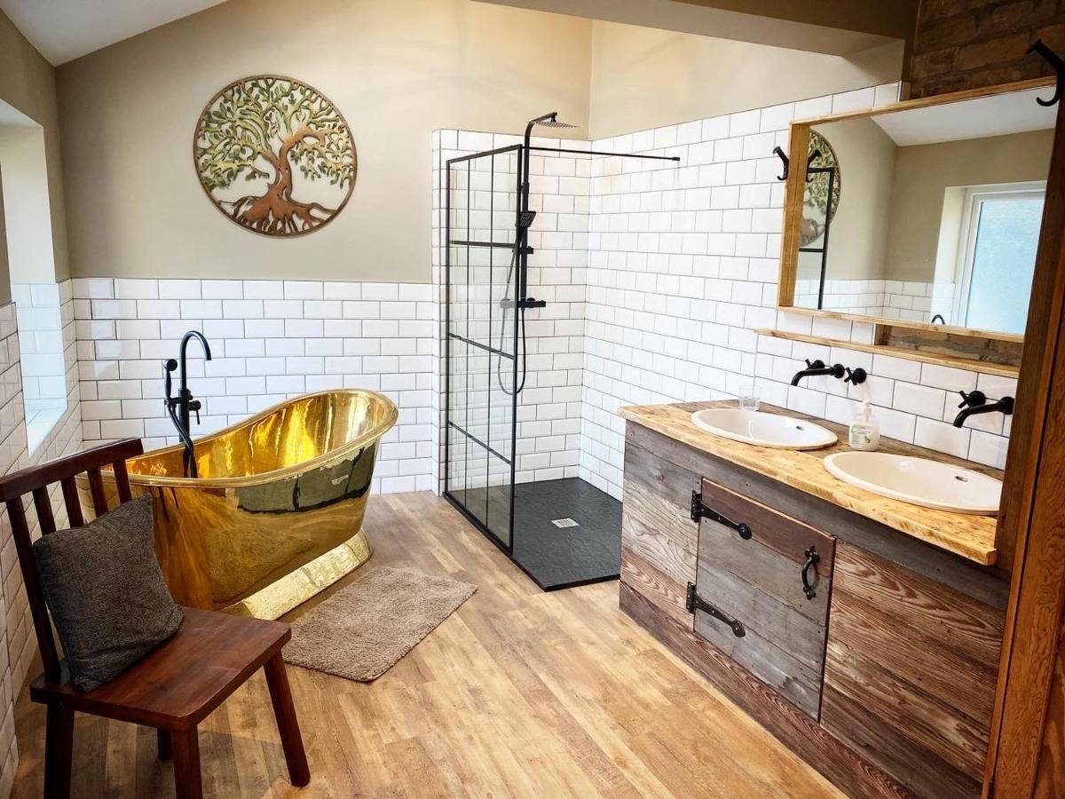 Farndale House-Hot Tub Villa Amble Eksteriør bilde